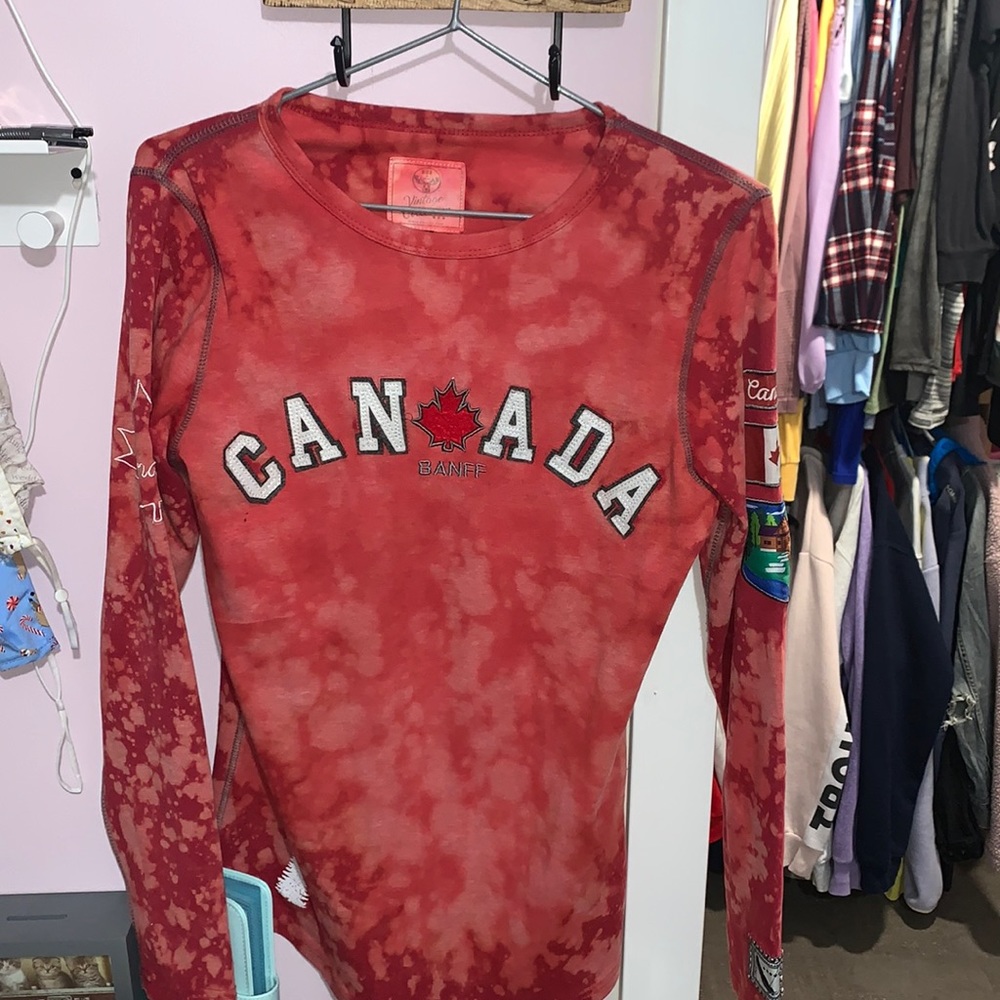 Bleached dye Canada long sleeve